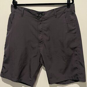 Wrangler Care301 Men’s Grey Polyester Shorts, Size 38, Smoke-Free Home